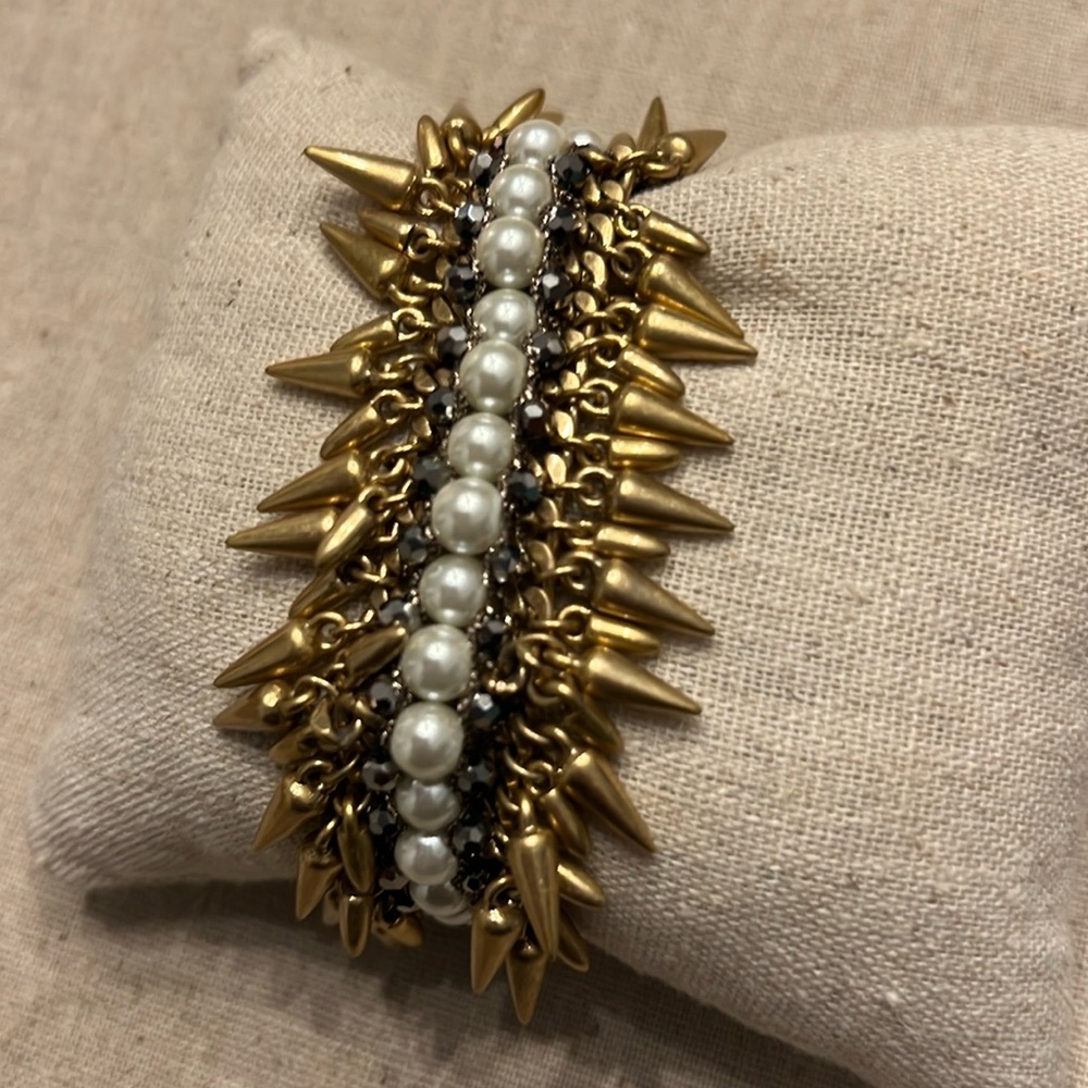 Stella & Dot Gold and Pearl Spike Bracelet